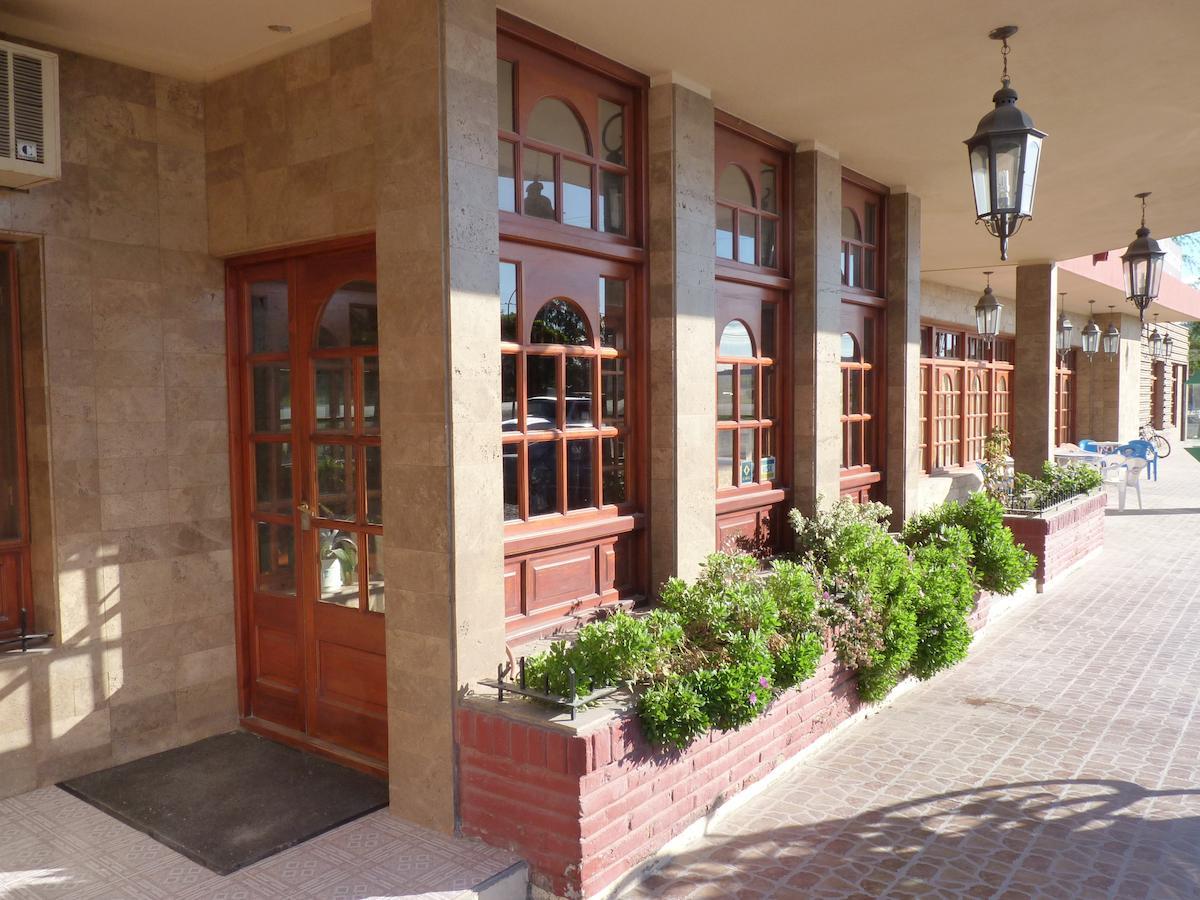 Hotel Quelu Leufu ริโอ โคโลราโด ภายนอก รูปภาพ